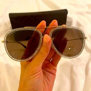 Gucci Aviator frame sunglasses